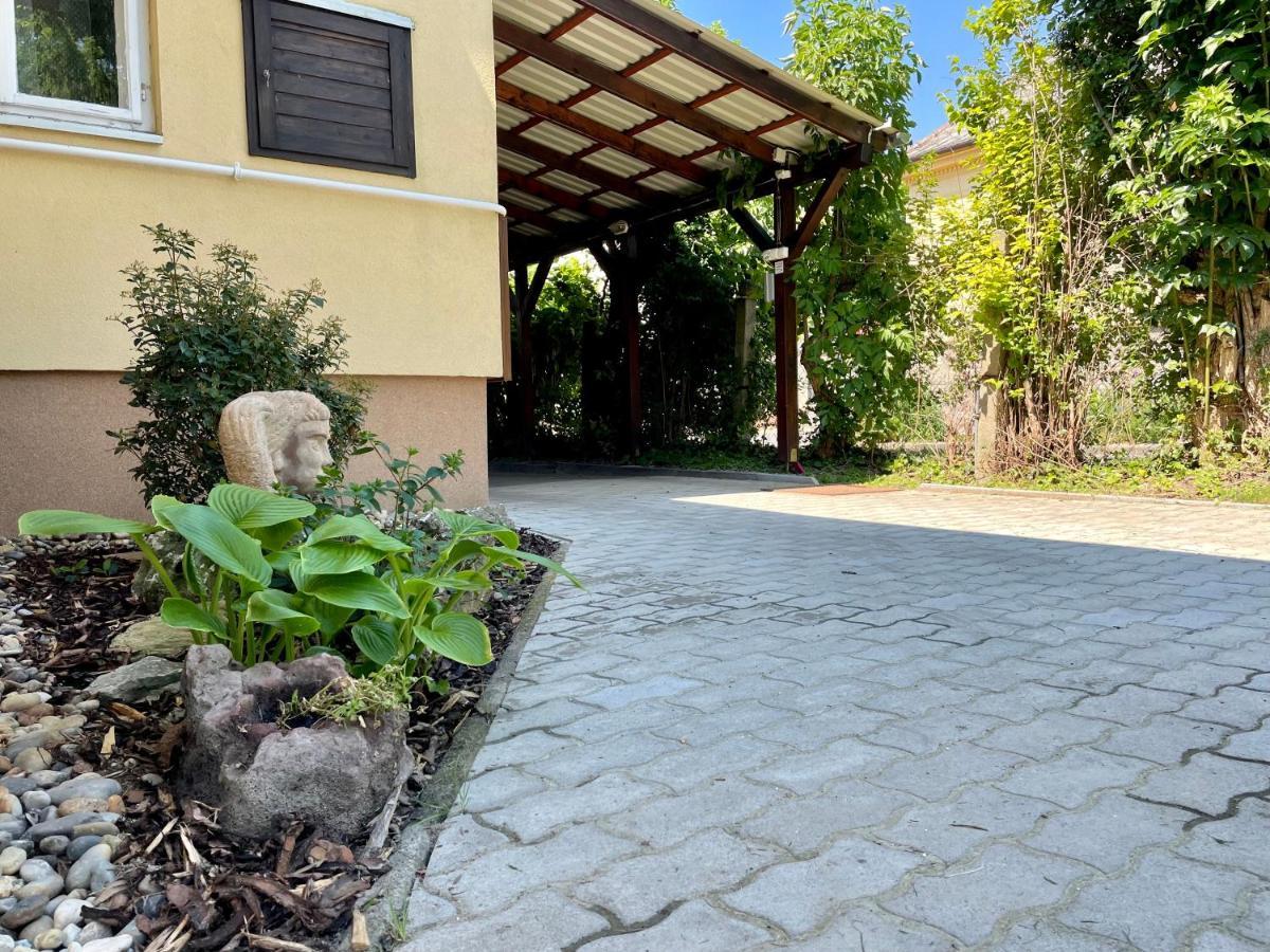 Abigel Vendeghaz Keszthely Villa Exterior foto