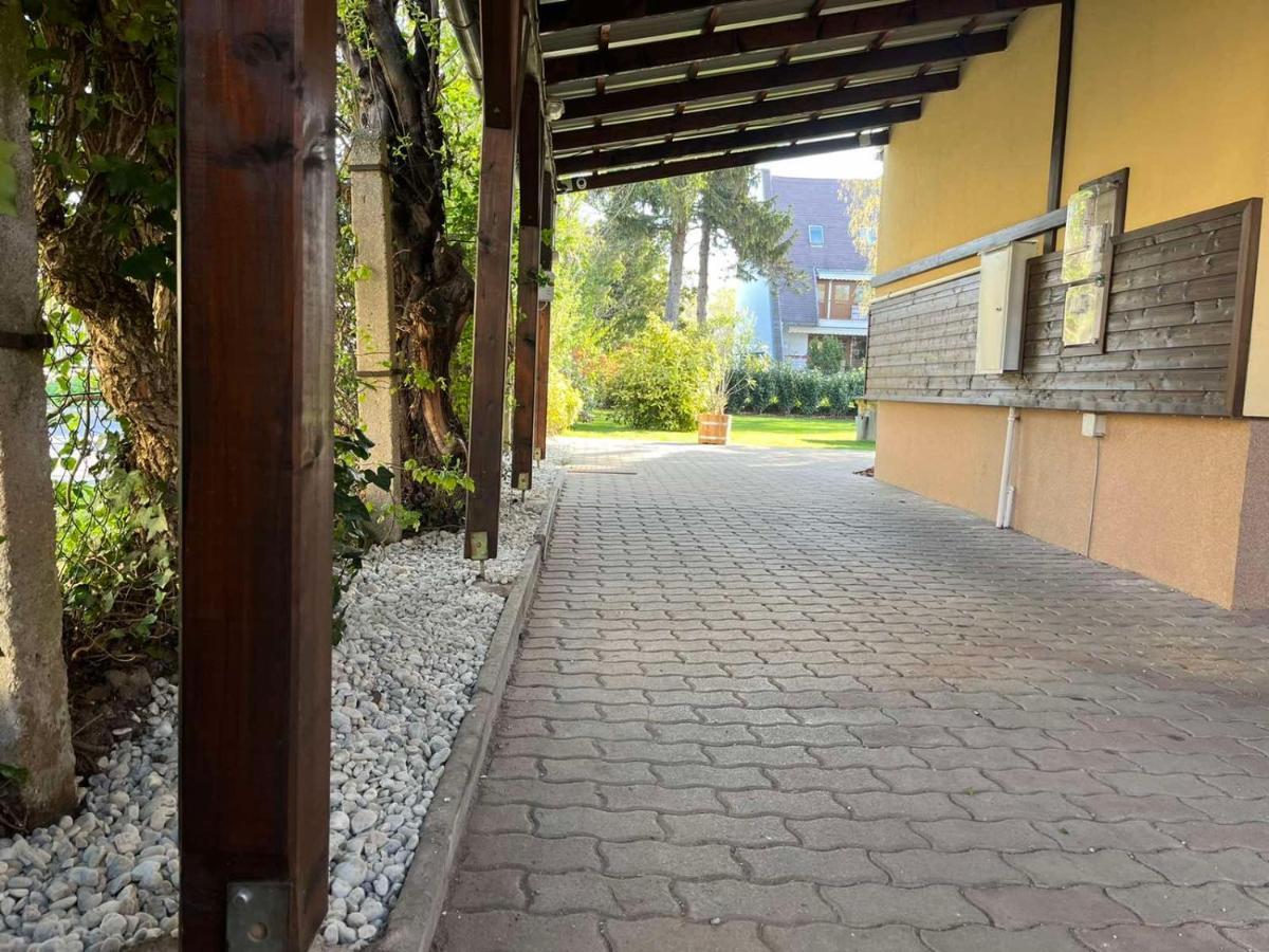 Abigel Vendeghaz Keszthely Villa Exterior foto