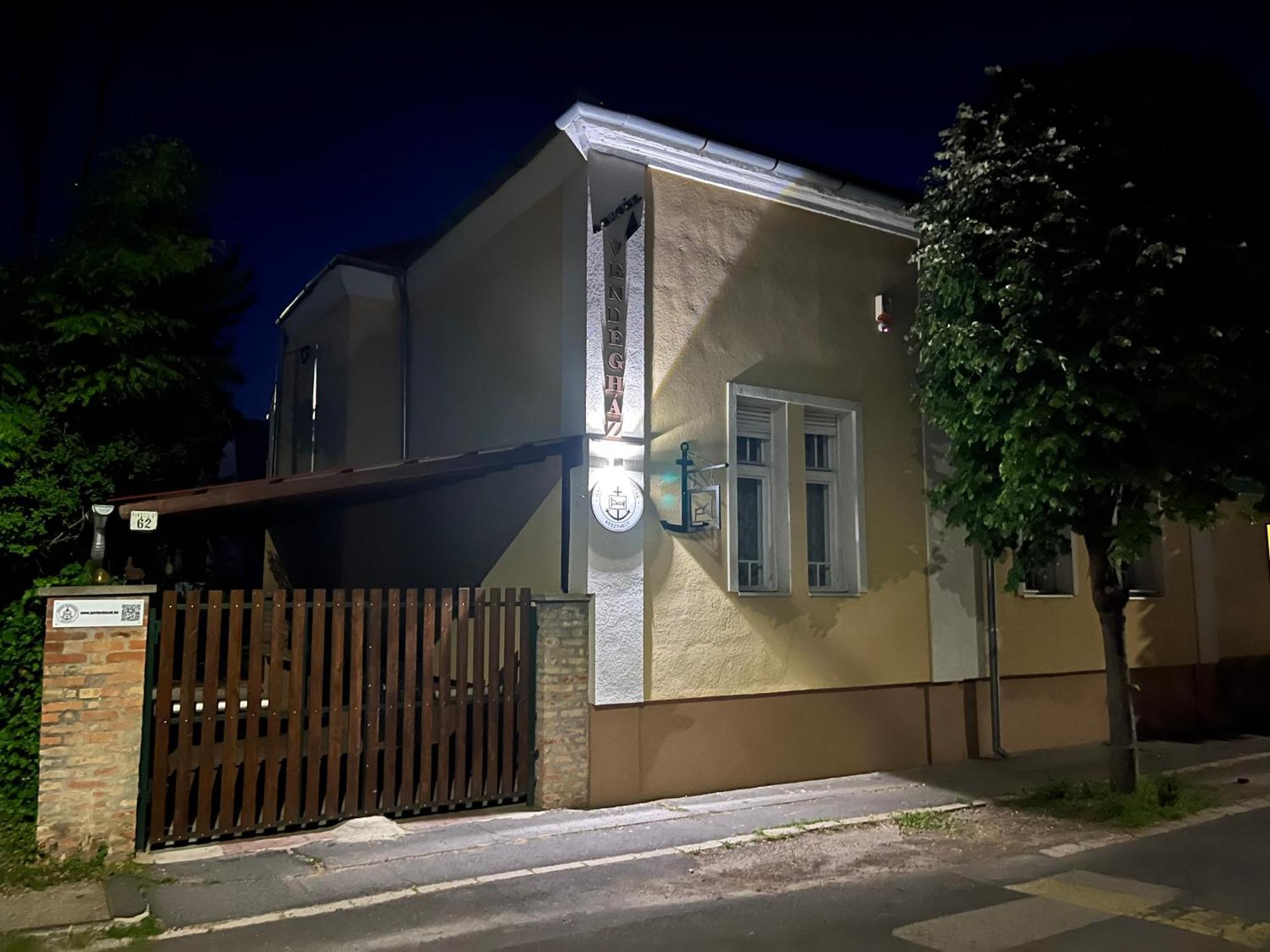 Abigel Vendeghaz Keszthely Villa Exterior foto