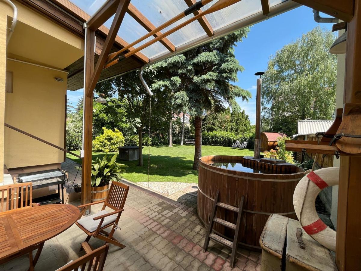 Abigel Vendeghaz Keszthely Villa Exterior foto
